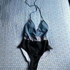 SHEIN Blue Gray Black Swimsuit